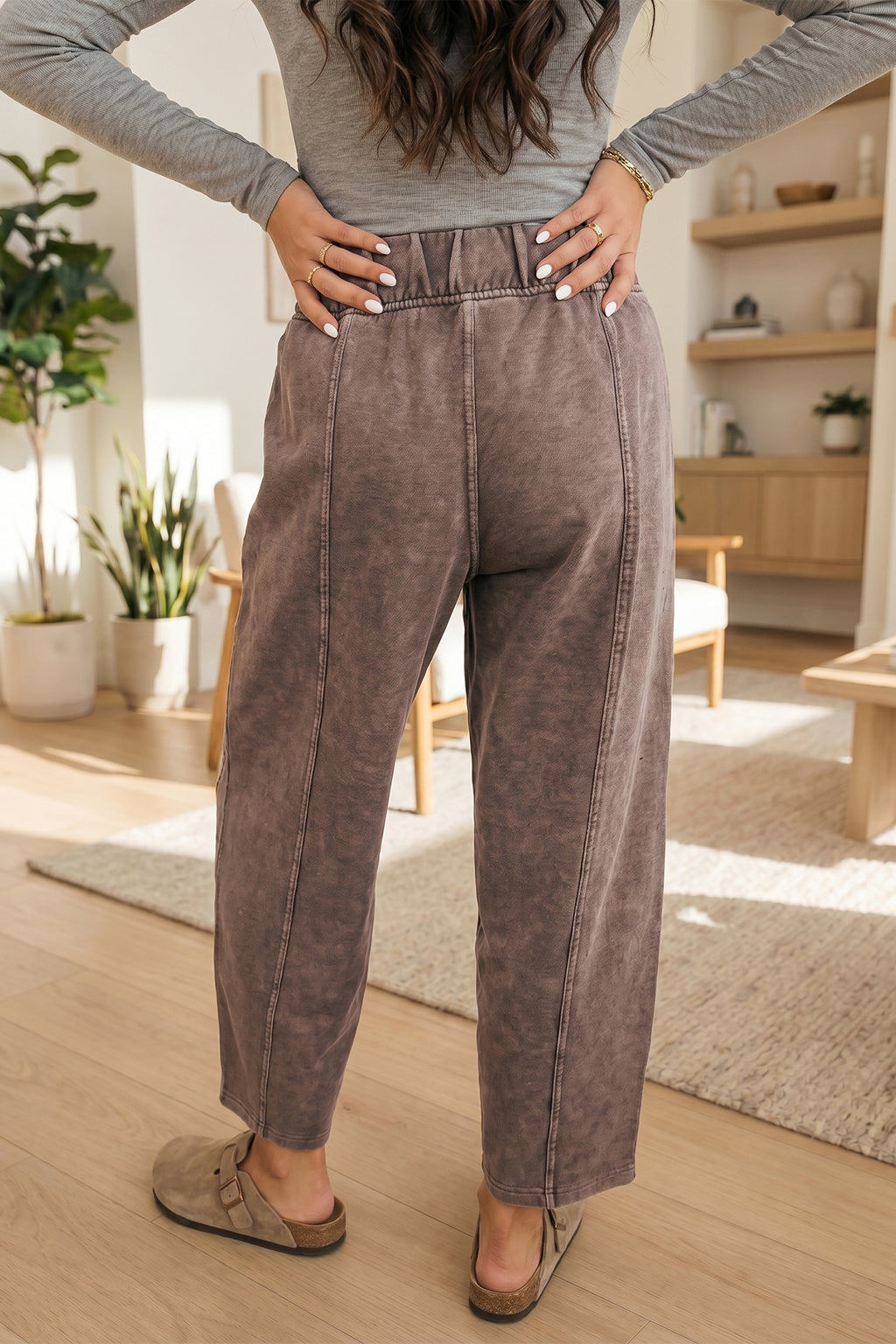 Mineral Wash Elastic-Waist Barrel Pants