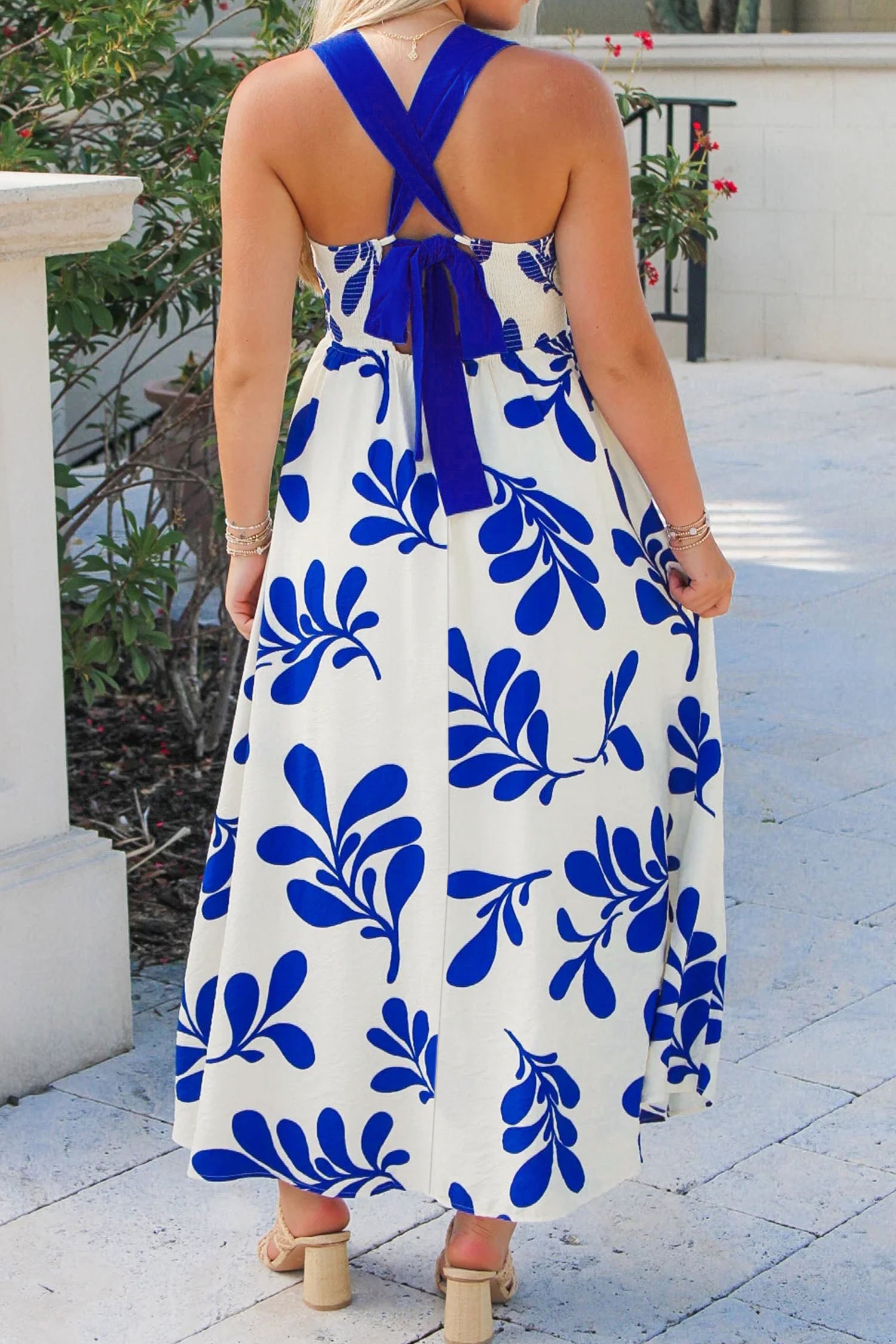 Floral Print Tie-Back Sleeveless Maxi Dress