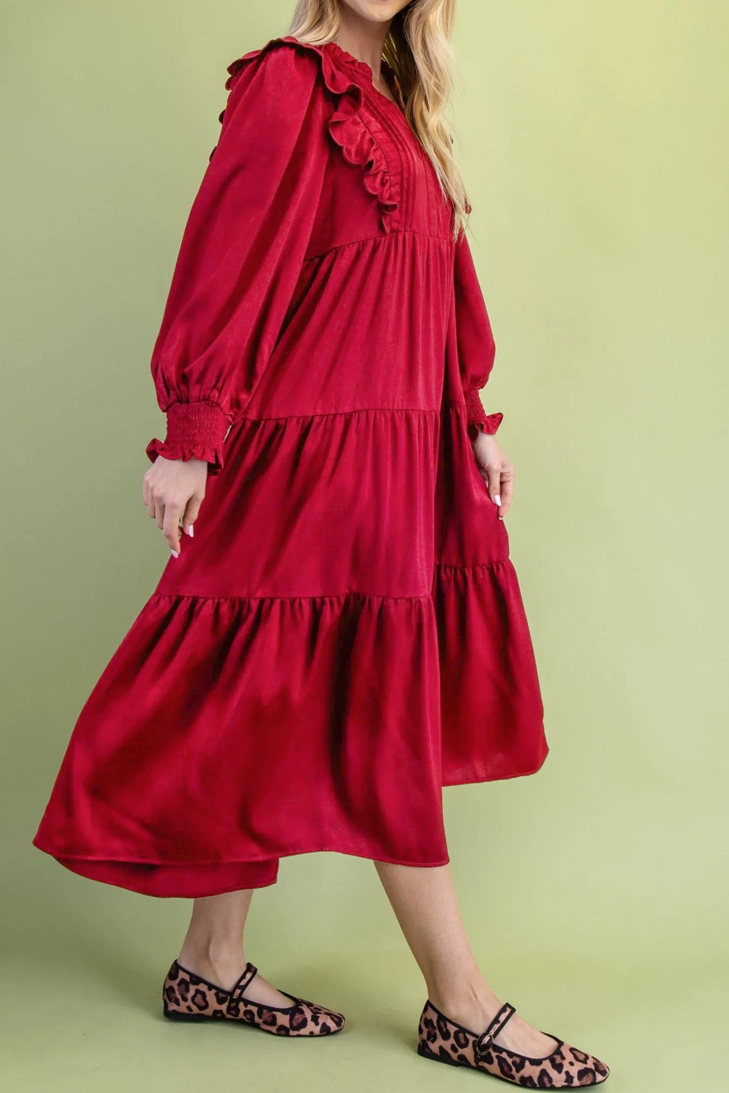 Ruffle-Trim Long-Sleeve Tiered Shift Midi Dress