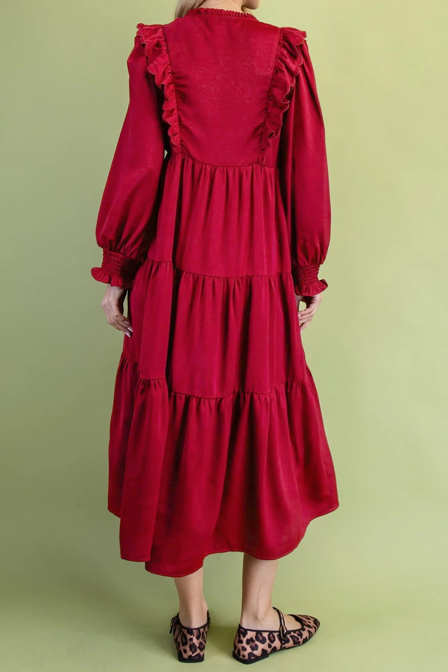 Ruffle-Trim Long-Sleeve Tiered Shift Midi Dress