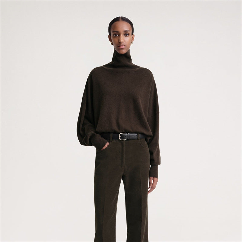 Batwing-Sleeve Cashmere Turtleneck Sweater