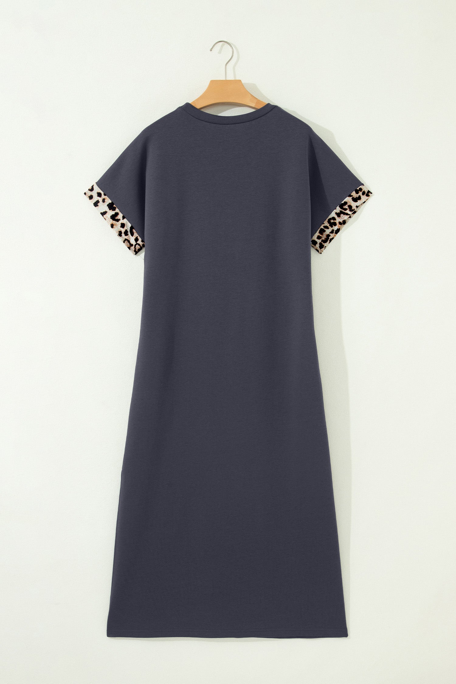 Leopard Bow Short-Sleeve T-Shirt Maxi Dress